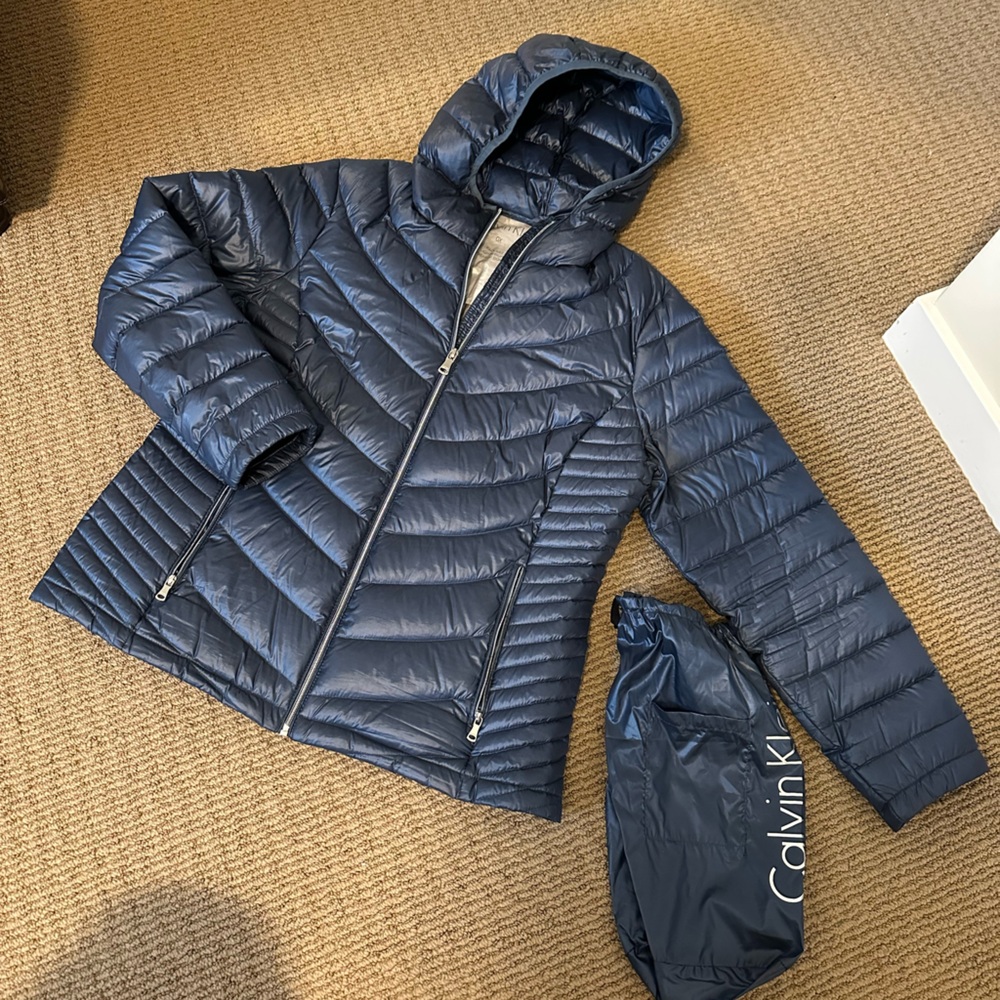 Calvin Klein Women's Blue Puffer Jacket